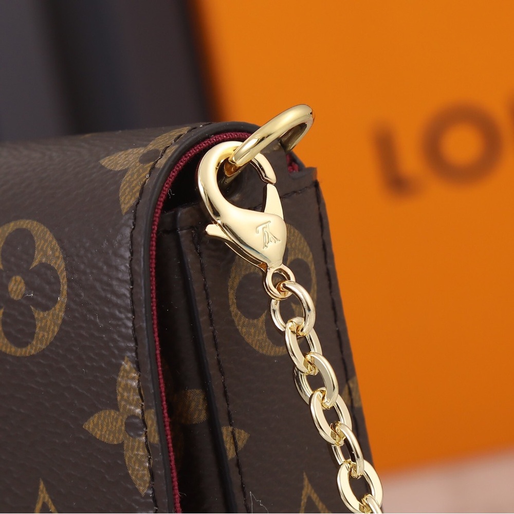 Louis Vuitton Pochette Felicie Monogram Fuchsia Lining - Picture 5 of 9